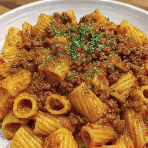 Best Smoky Onion Pasta Bake