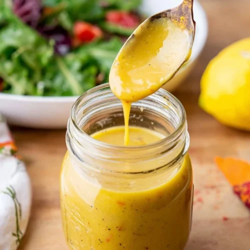 Easy Lemon Vinaigrette: Homemade Dressing Recipe